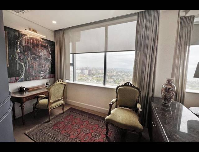 3 BEDROOM APARTMENT FOR SALE IN UMHLANGA RIDGE